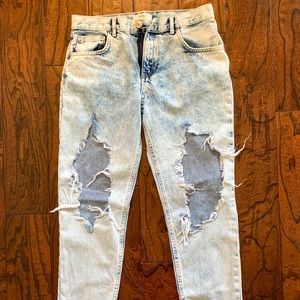 Forever 21 Stone Washed Distressed Boyfriend Jeans